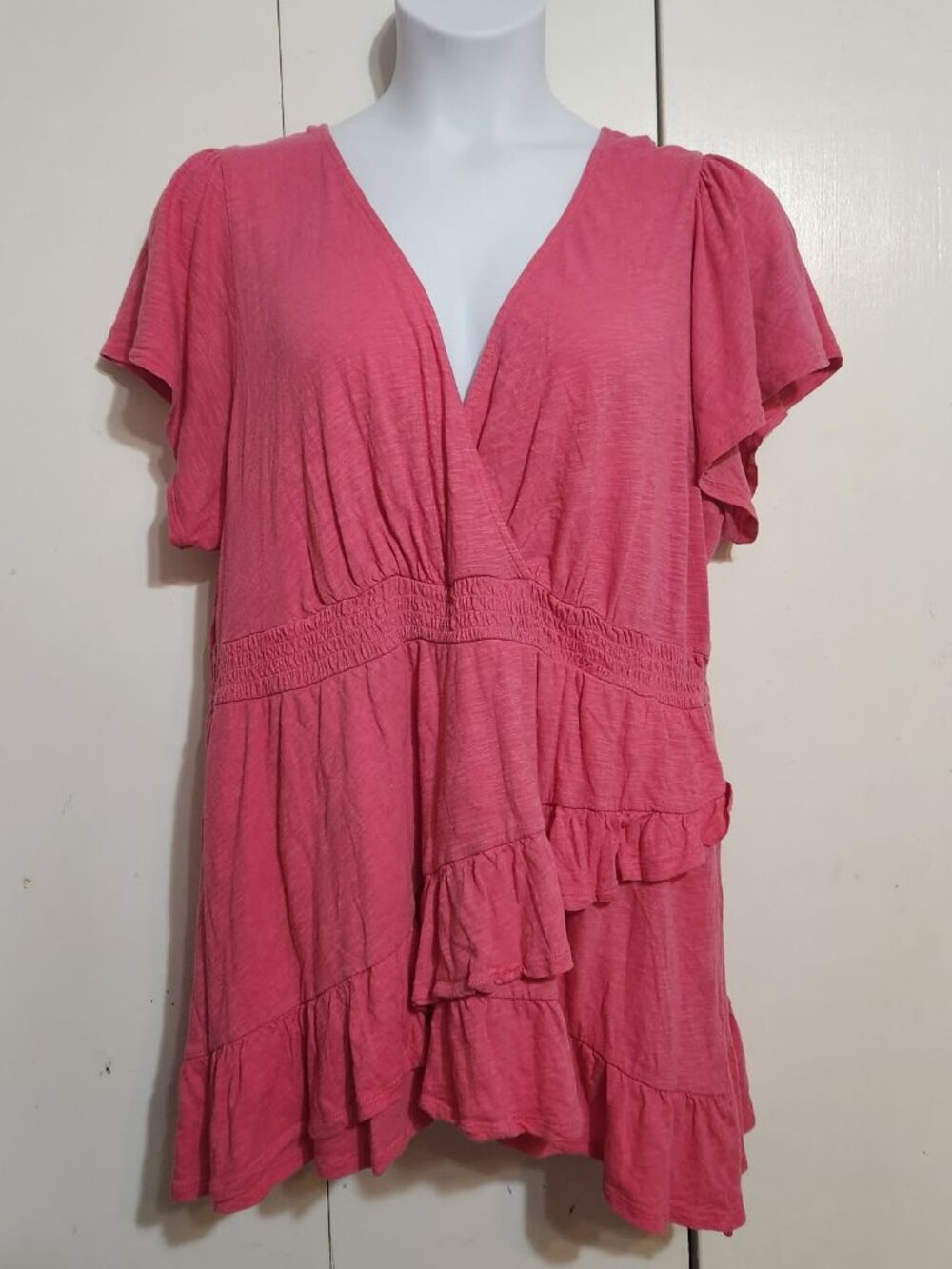 Torrid Plus Size 2 Pink Ruffle Faux Wrap Top Boho Cottagecore Flutter Sleeve